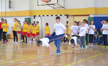 Kaposszekcsői diákok Dombóváron vetélkedtek