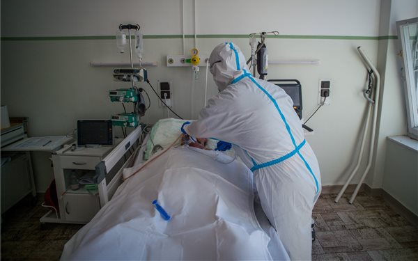 Mindenkinek, aki megbetegedett, lesz helye