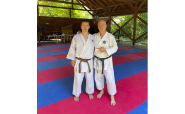 Újabb fekete öves a Dombóvári Karetesuli versenyzői között