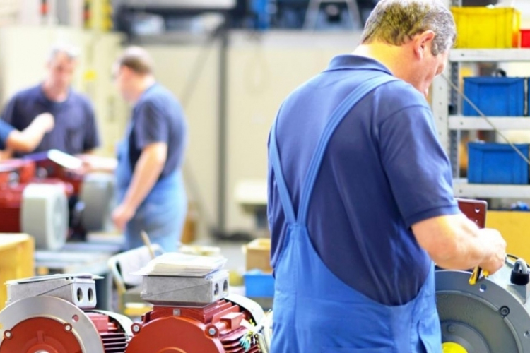 Profession.hu: a magyar munkavállalók elsősorban a bér alapján választanak munkahelyet