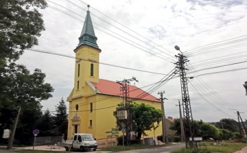 A dombóvári református templom rekonstrukciója június végére fejeződik be