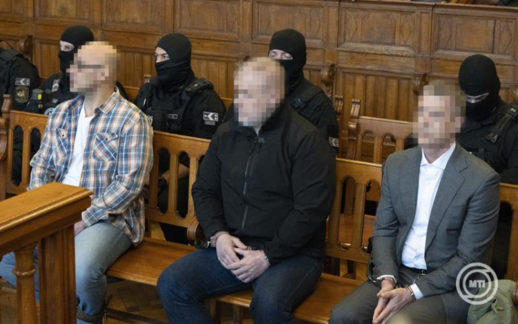 Életfogytiglanra ítélték a Katzenbach-ügy vádlottjait