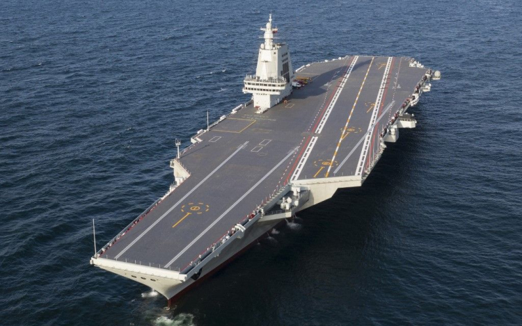 Hadrendbe állt Kína első saját tervezésű repülőgép-hordozója