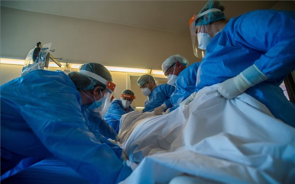 Akár háromszor több lehetett a Covid-19-ben meghaltak száma