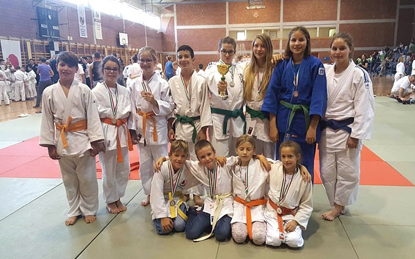 Közel 20 klub közül a 4. lett a Dombóvári Judo Klub Pécsen